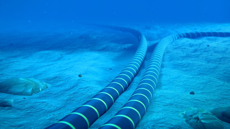 Fotografija: Nekaj čez 550 podmorskih komunikacijskih kablov je hrbtenica svetovnih podatkovnih povezav. FOTO: Shutterstock

 