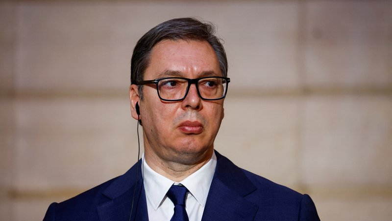 Fotografija: Srbskemu predsedniku Vučiću v zadnjem času res ni lahko, v OZN se Srbiji vrstijo klofuta za klofuto. FOTO: Sarah Meyssonnier/Reuters