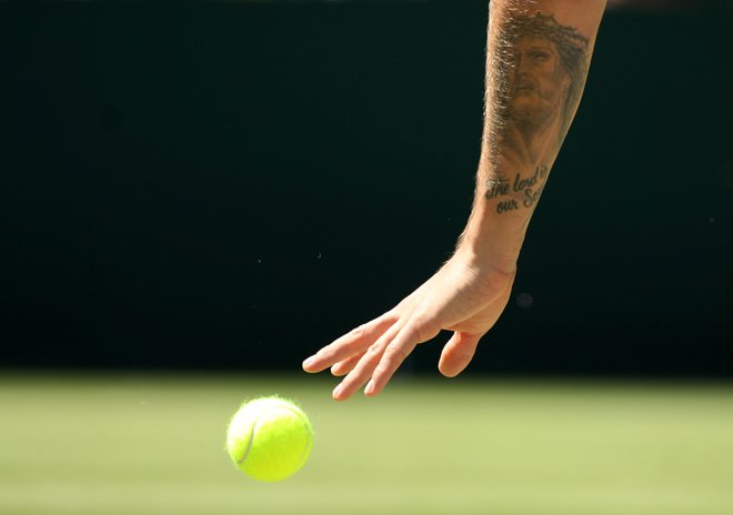 Wimbledon je tudi edini turnir na svetu, na katerem lahko prireditelji razvrščajo nosilce kot želijo, saj so na drugih turnirjih nosilci postavljeni po lestvici ATP. FOTO: Carl Recine/Reuters