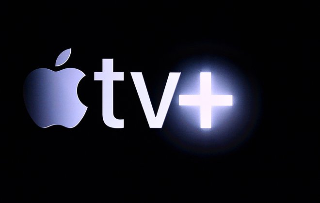 Apple TV+ bo cenejši od Netflixa. FOTO: Josh Edelson/AFP