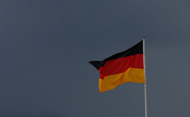 Nemške gospodarske napovedi se še naprej slabšajo, tudi za prihodnje leto. FOTO: Reuters