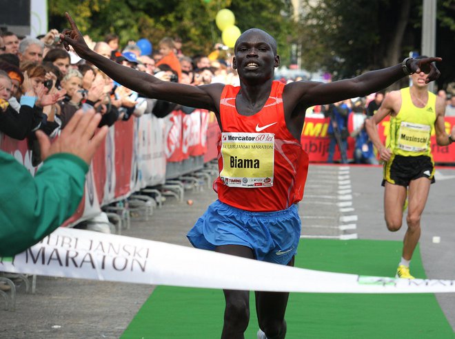 Ljubljana, 25.Oktober 2009, 14. ljubljanski maraton, zmagovalec William Biama. Foto: Igor Zaplatil