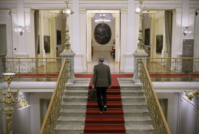 Medtem ko daljnosežne vizije ostajajo nerealizirane, se prek razpisov ogromno sredstev namenja za kratkoročno korist zelo ozkemu krogu akterjev. FOTO: Blaž Samec