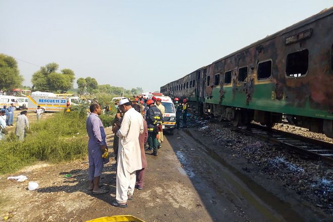 Železniške nesreče v Pakistanu niso nobena redkost. FOTO: Afp