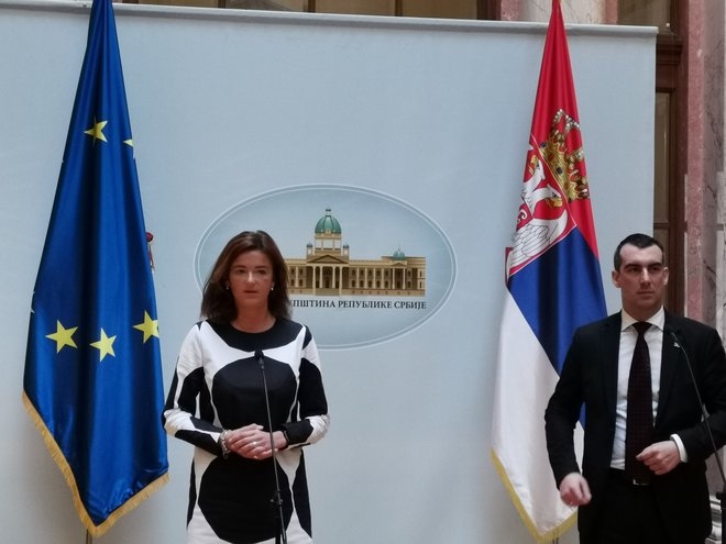 Slovenska evroposlanka Tanja Fajon in poslanec srbske narodne skupščine Vladimir Orlić v Beogradu. Foto Milena Zupanič