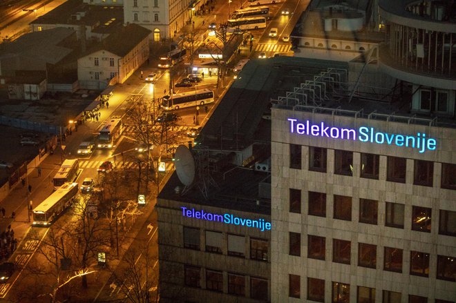 Sodišče je Telekomu za 34-odstotni poslovni delež v družbi Antenna TV SL naložilo 17,595 milijona evrov skupaj z zamudnimi obrestmi ter plačilo stroškov arbitražnega postopka. FOTO: Voranc Vogel/Delo