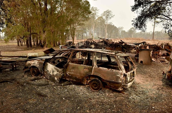 Posledice požarov v kraju Old Bar severno od Sydneyja. FOTO: Peter Parks/AFP