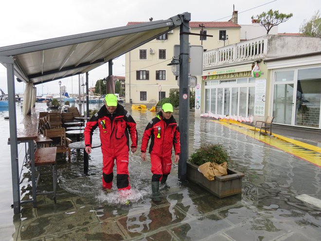 Poplave na Obali. FOTO: Nataša Čepar