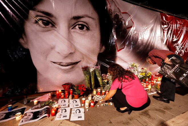 Daphne Caruana Galizia je umrla v atentatu oktobra leta 2017. FOTO: Darrin Zammit Lupi/Reuters