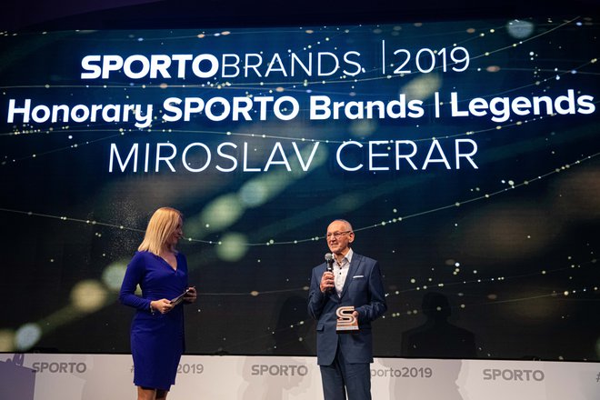 Miro Cerar Sporto award trophy during Sports marketing and sponsorship conference Sporto 2019, on November 21, 2019 in Hotel Slovenija, Congress centre, Portoroz / Portorose, Slovenia. Photo by Vid Ponikvar/ Sportida