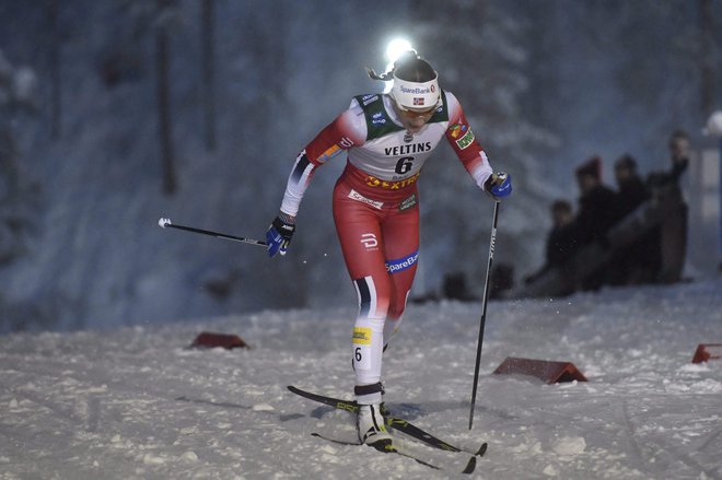 Maiken Caspersen Falla je že za uvod potrdila svojo moč. FOTO: AFP