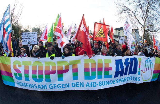 &#39;Ustavite AfD&#39;. FOTO: Swen Pfortner/AFP