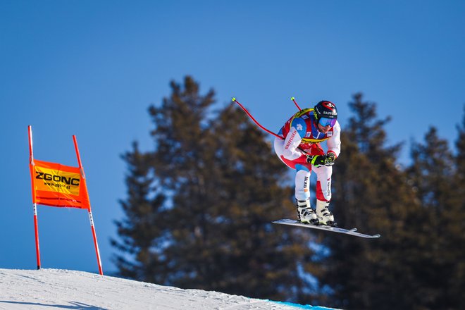 Švicar Beat Feuz se je med vsemi specialisti v hitrih disciplinah v zadnjih osmih letih kraljevanja Marcela Hirscherja v skupnem seštevku najbolj približal veliki lovoriki. Za Avstrijcem je v zimi 2011/12 zaostal za 25 točk. FOTO: Usa Today Sports