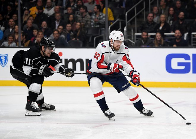 Anže Kopitar (levo) in LA Kings so bili nemočni proti prvaku NHL iz sezone 2017/18 Washingtonu. FOTO: AFP