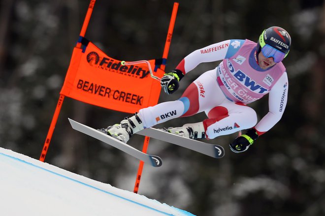 Beat Feuz je na progi Ptic roparic prepričljivo ugnal tekmece. FOTO: AFP