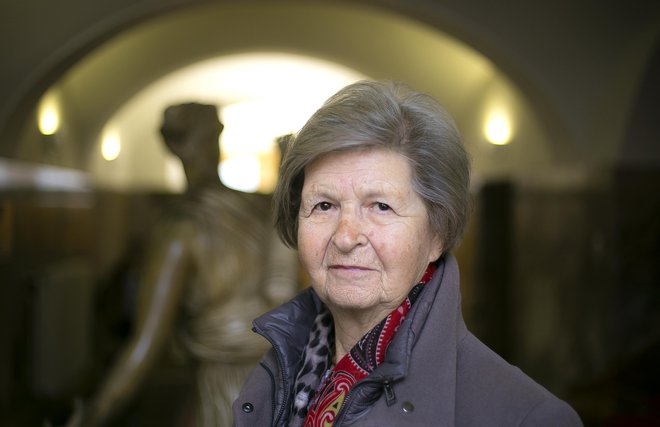 Prof. dr. Alenka Šelih je v slovenskem pravnem okolju prva opozorila na problem žrtve kaznivega dejanja, na vprašanje kazenskopravnega varstva zasebnosti, na otrokove pravice in na problem nasilja nad otroki. Foto Jože Suhadolnik