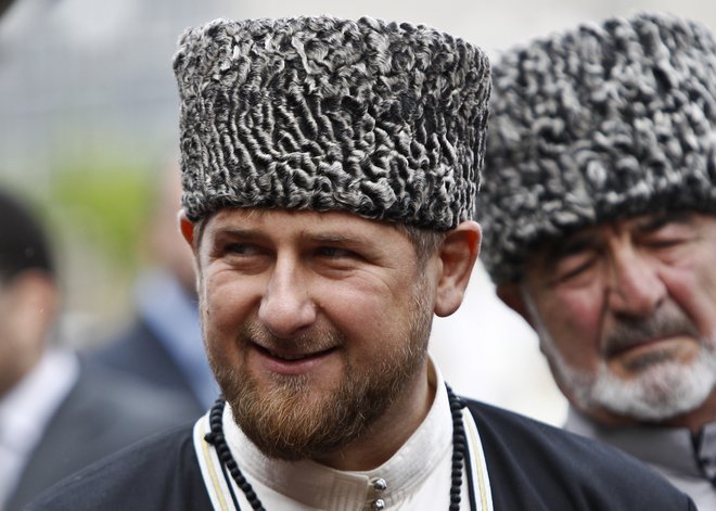 Ramzan Kadirov, ki je pred 12 leti prevzel vodenje nekoč nemirne separatistične republike na severnem Kavkazu, slovi po javnih grožnjah drugače mislečim. FOTO: Reuters