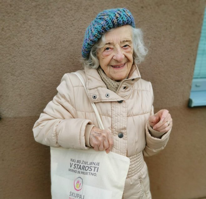 V drugi polovici leta 2019 je bilo v občini Cerknica 1159 starejših od 75 let, v celotni Sloveniji pa 192.850. Foto Ana Petrič