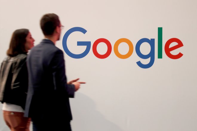 Dogovor med Googlom in Francijo ocenjujejo za precedenčen, lahko bi vplival na poslovanje drugih globalnih tehnoloških podjetij, ki poslujejo v tej državi. FOTO: Charles Platiau/Reuters