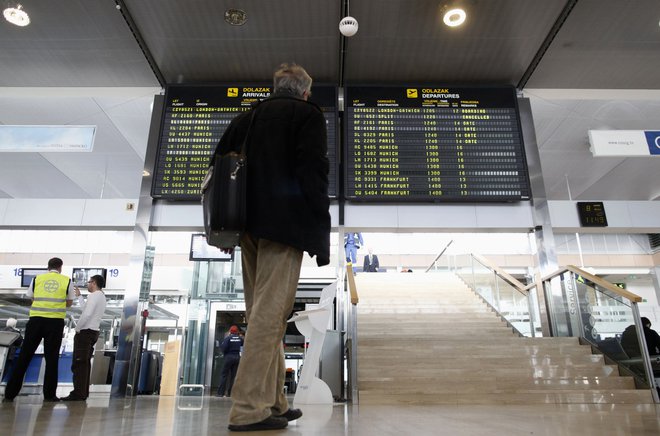 Novinar Duhaček je bil aretiran na zagrebškem letališču pred odhodom na službeno pot. FOTO: Antonio Bronic/Reuters