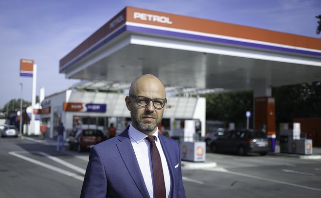 Uroš Bider, generalni menedžer Petrola v Srbiji: &raquo;Potencial Srbije je velik, ogromno ima razvojnih projektov, tempo je zelo hiter.&laquo; FOTO: Jože Suhadolnik