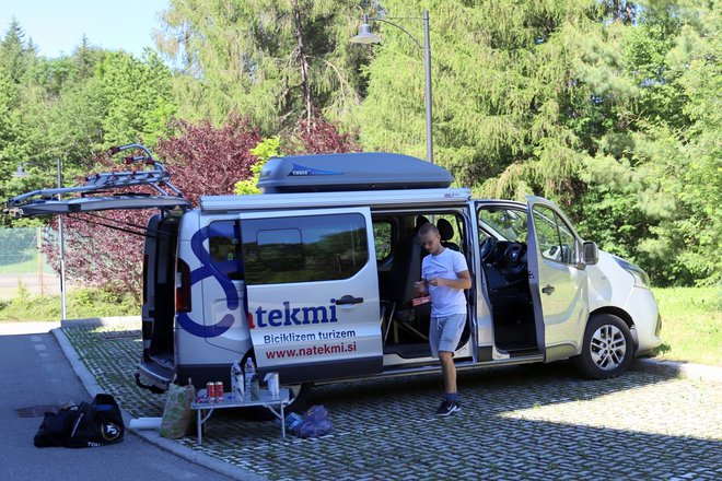 Priprave na turo. Klemen Štimulak je odličen organizator! Foto: Dušan Dundek