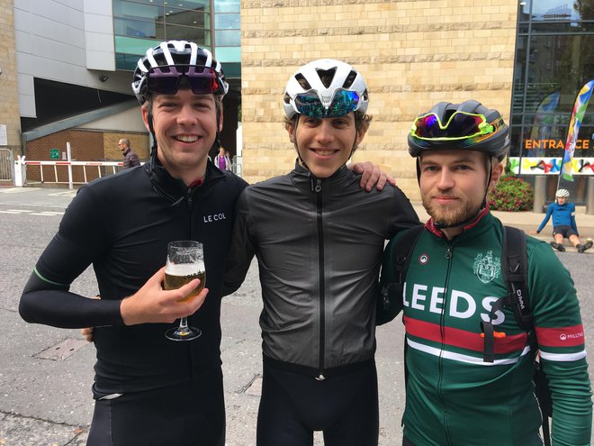 Ben, Louis in Tom na leto prekolesarijo po okoli 10.000 kilometrov in dobro poznajo slovenske kolesarje.