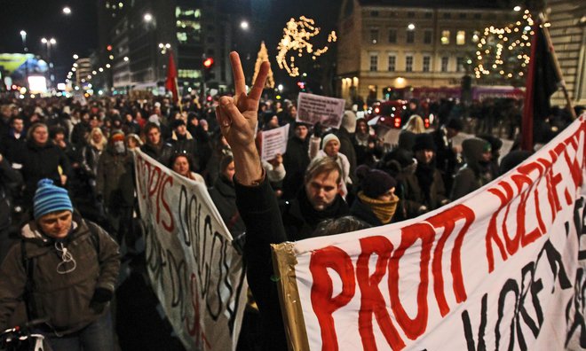 Ljubljana 03.12.2012 - Protesti po Ljubljani.foto:Blaz Samec/DELO