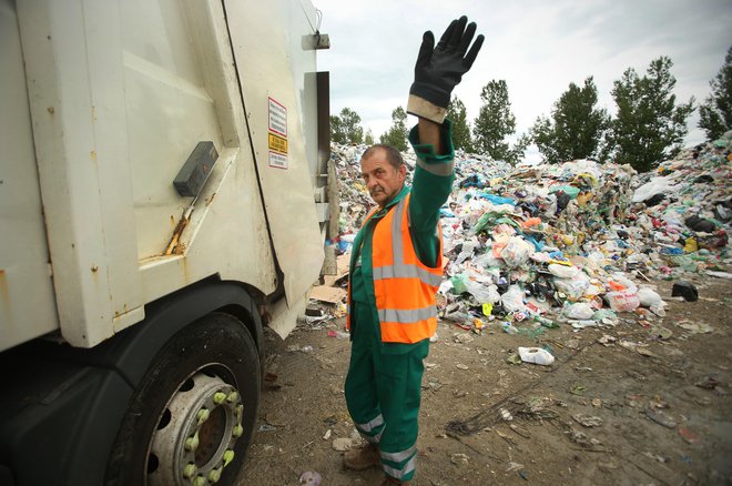 Lani je v Sloveniji nastalo skoraj 8,4 milijona ton odpadkov. FOTO: Jure Eržen/Delo