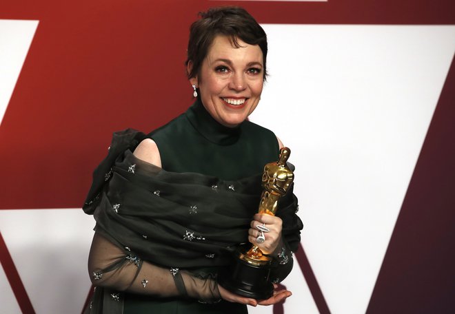 Olivia Colman je dobila oskarja za glavno žensko vlogo v filmu Najljubša<em>. </em>FOTO: Mike Segar/Reuters