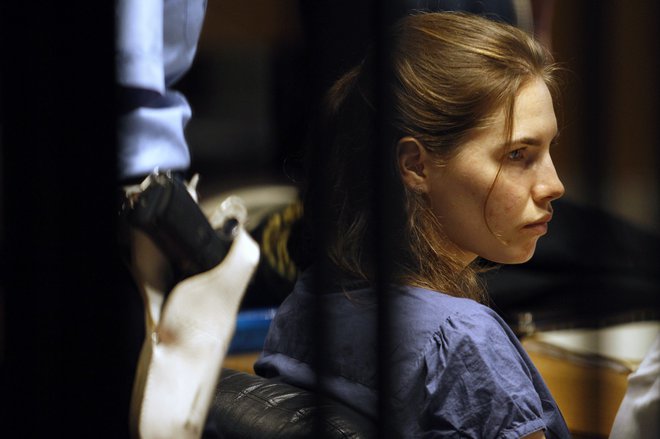 Amanda Knox je bila obsojena, ker je na sodišču delovala preveč hladnokrvno. Kasneje so jo oprostili. Foto Reuters