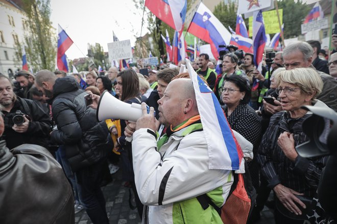 Po kazalniku zbiranja in civilne družbe Slovenija visoko kotira. FOTO: Uroš Hočevar/Delo