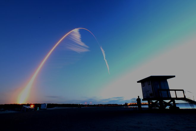 Boeing CST-100 Starliner je v nebo poletel na raketi ULA Atlas V. FOTO: Joseph Rimkus/Reuters