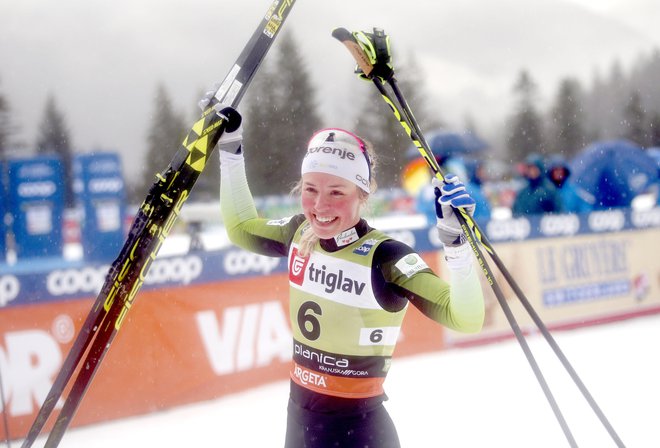 Anamarija Lampič je v svetovnem pokalu zmagala drugič v karieri. FOTO: Roman Šipić/Delo