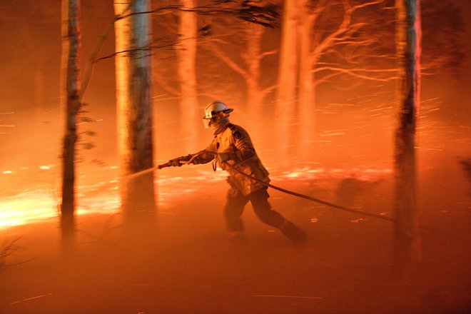 Hudo je v zvezni državi Novi Južni Wales. FOTO: Saeed Khan/Afp