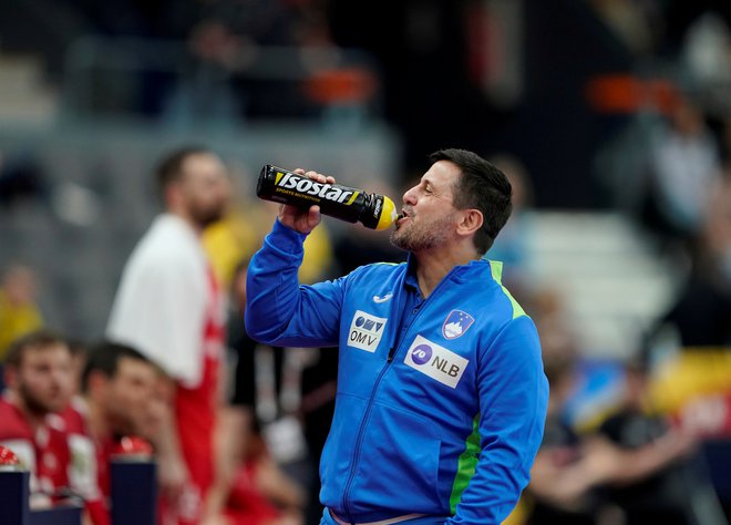 Slovenski selektor Ljubomir Vranješ ima na voljo širok izbor igralcev. FOTO: Reuters