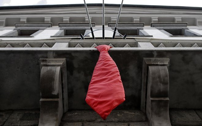 Ljubljana se je tako pridružila tudi nekaterim drugim članicam in mestom. Foto Blaž Samec