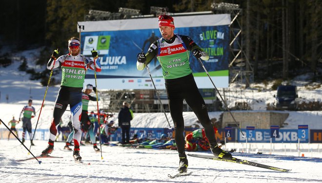 Jakov Fak na treningu pred pričetkom tekem na Pokljuki. FOTO: Matej Družnik/Delo