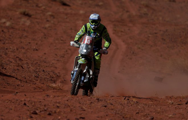 Edwin Straver na tretji etapi relija Dakar. FOTO: Hamad I Mohammed/Reuters