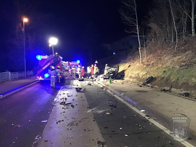 Tragična prometna nesreča v Bresternici. FOTO: Gasilska brigada Maribor