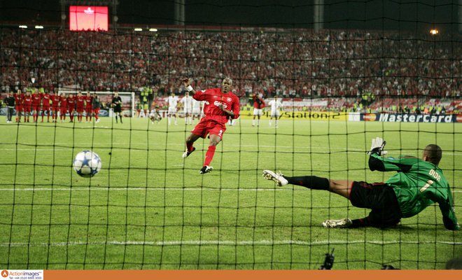 Djibril Cissé je bil strelec enajstmetrovke v finalu lige prvakov v Istanbulu leta 2005. Foto Reuters