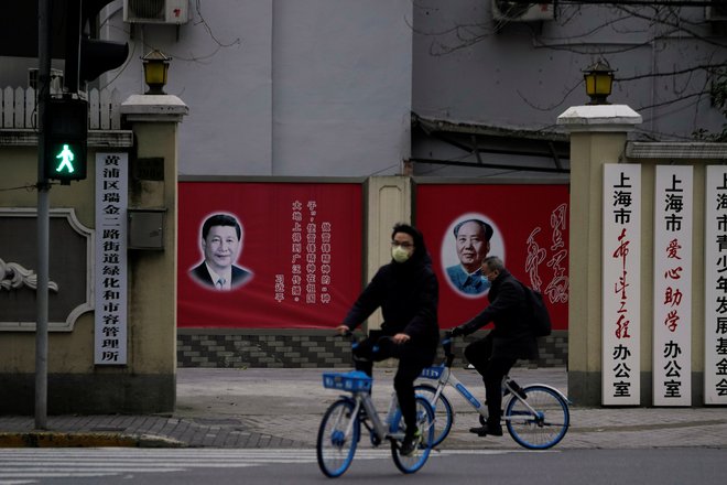 Cepivo proti novemu koronavirusu razvija več družb in inštitutov v Avstraliji, Franciji, Nemčiji, ZDA in na Kitajskem. FOTO: Aly Song Reuters