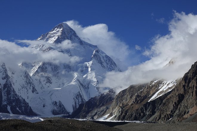 K2 je edini osemtisočak, na katerega alpinistom še ni uspelo splezati pozimi. FOTO: Tomaž Rotar