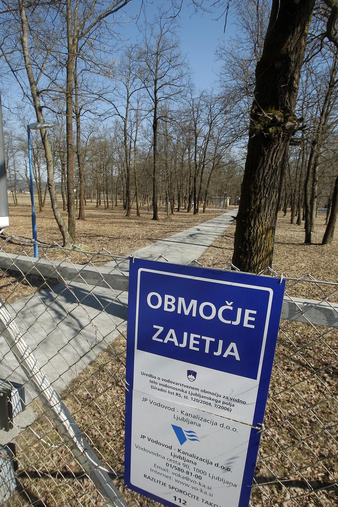 Najožje vodovarstveno območje obdaja črpališča do oddaljenosti nekaj sto metrov. FOTO: Leon Vidic