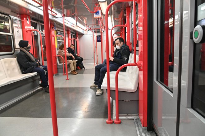 Prazen metro v središču Milana. FOTO: Andreas Solaro/AFP