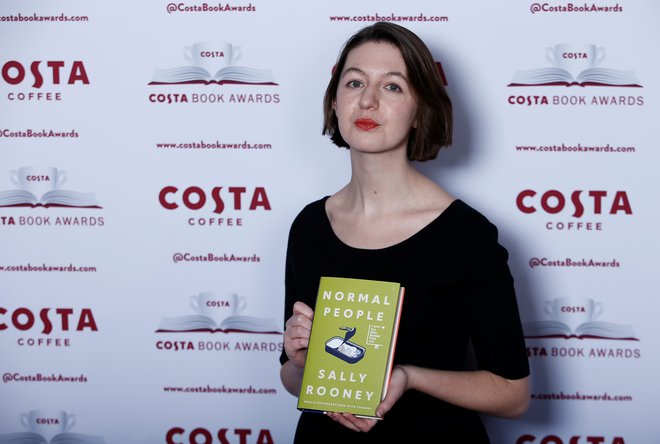 Za roman Normalni ljudje je Sally Rooney letos prejela nagrado costa. Foto Reuters