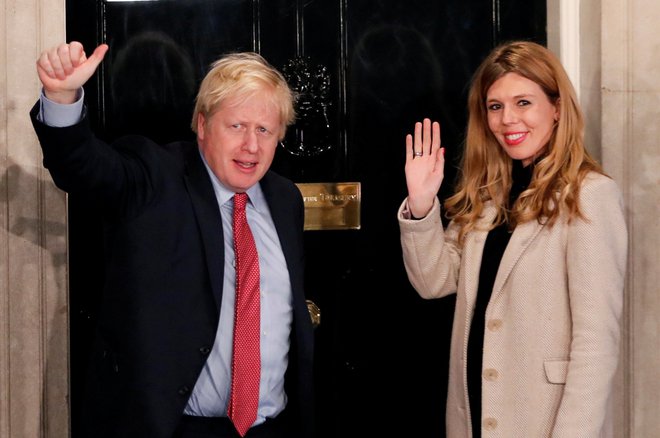 Carrie Symonds se je lani preselila v rezidenco britanskega predsednika vlade Borisa Johnsona. FOTO: Thomas Mukoya/Reuters