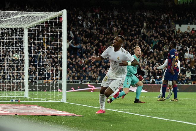 Brazilski napadalec Vinicius Junior je odločil nedeljski derbi španskega prvenstva. FOTO: AFP