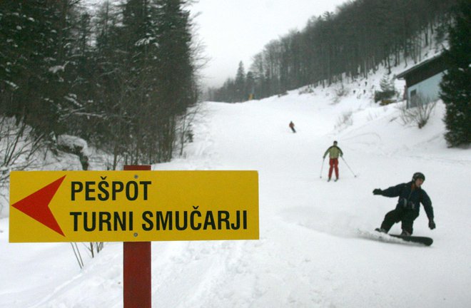 Večja nevarnost proženja snežnih plazov je na območju Zelenice. FOTO: Marko Feist/Slovenske novice