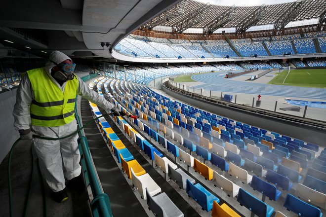Štadioni v Italiji bodo samevali. FOTO: Reuters